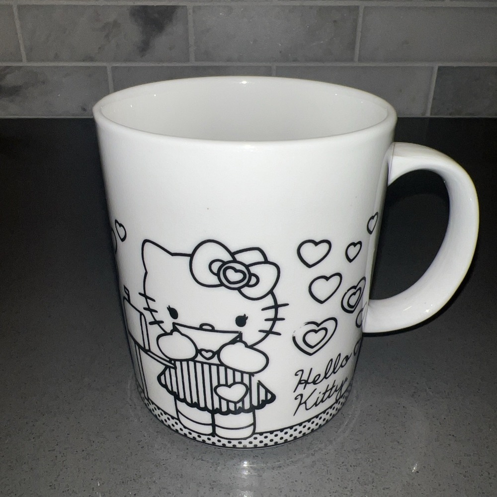 2013 Sanrio Hello Kitty "Love Letter" Mug 12oz